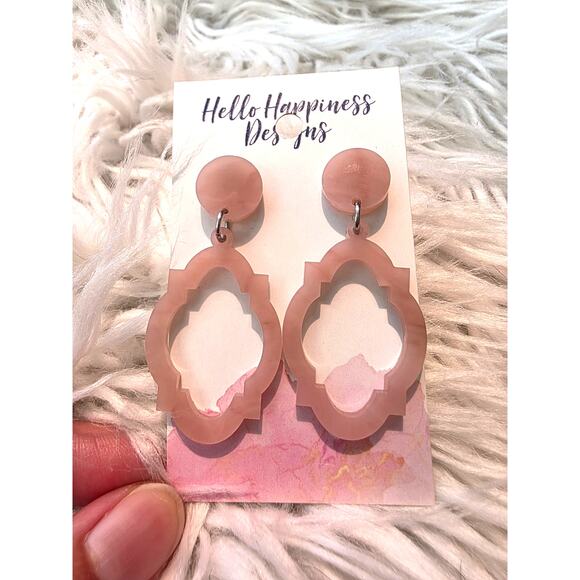 Hello Happiness Designs Blush Pink Acrylic Drop Earrings Geomet Cutout Statement - Picture 2 of 2
